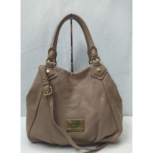 Marc by Marc Jacobs Classic Q Taupe Brown Pebbled Leather Shoulder Bag - Picture 1 of 16